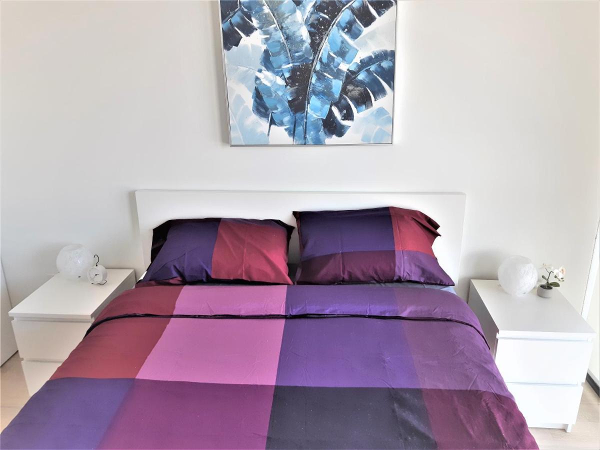 Luxury Skyline Condo In Downtown Free 24/7 Parking Winnipeg Eksteriør bilde