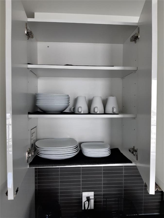 Luxury Skyline Condo In Downtown Free 24/7 Parking Winnipeg Eksteriør bilde